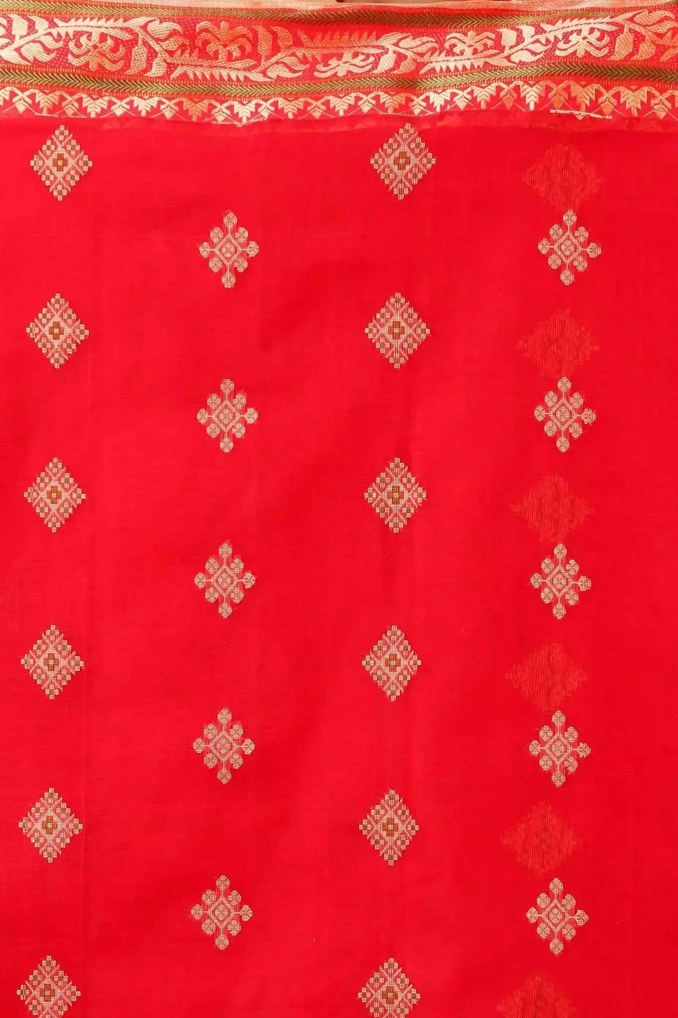 Lava Red- Traditional Handwoven Pure Cotton Bengal Handloom Indian Saree