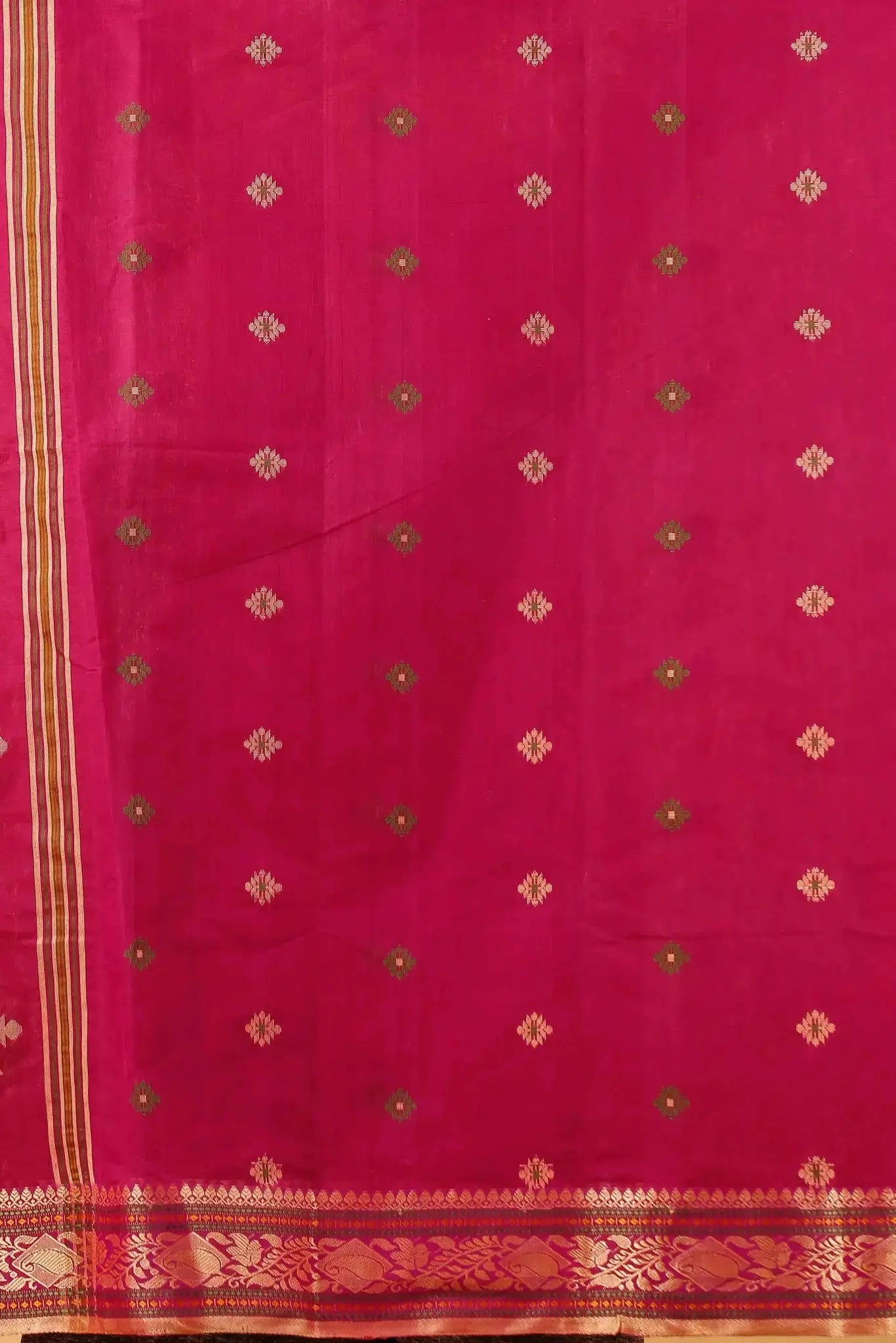 Rose Red- Bengal Handloom Cotton Tant Saree Traditional, Lightweight & Breathable