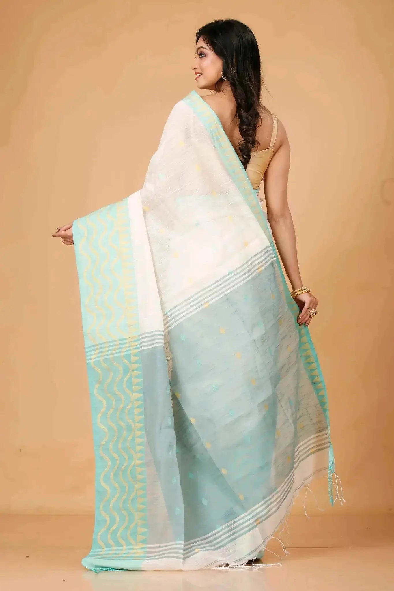 Bellu Cotton Saree – Fancy Mix Design with Blouse Piece Mist Blue