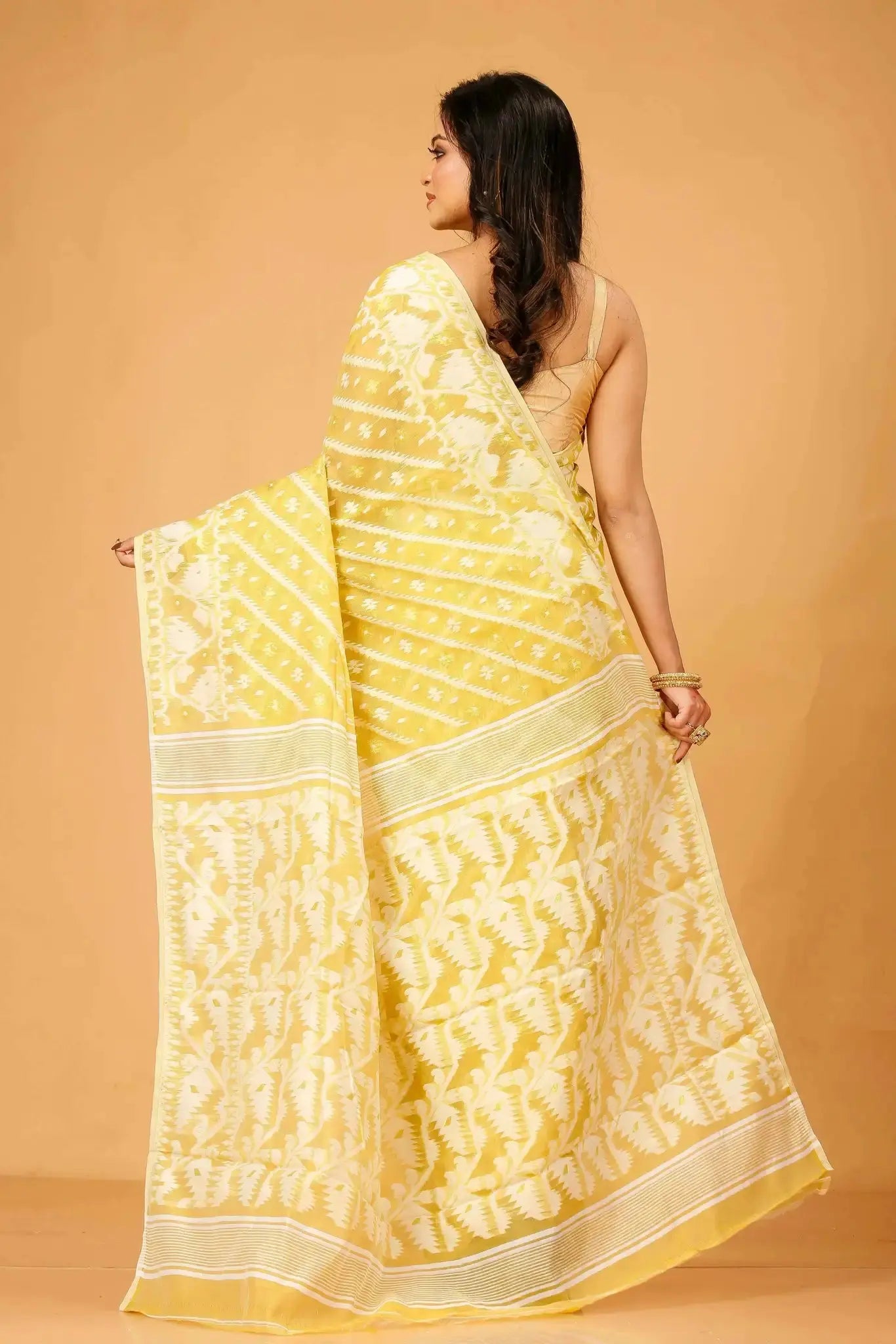 Saffron Mango- Bengal Handloom Ethnic Wear Soft Jamdani Saree