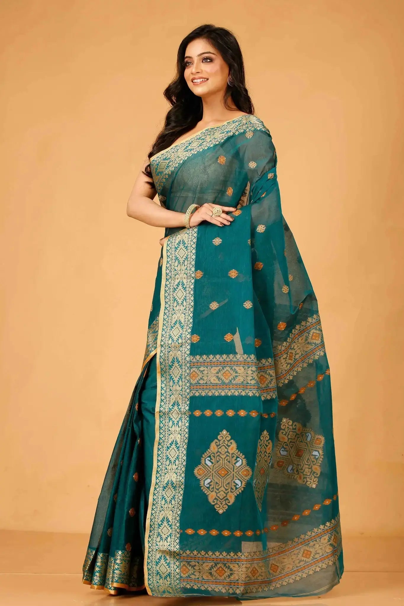 Deep Sea Green- Pure Cotton Bengal Handloom Handwoven Saree With Elegant Pallu