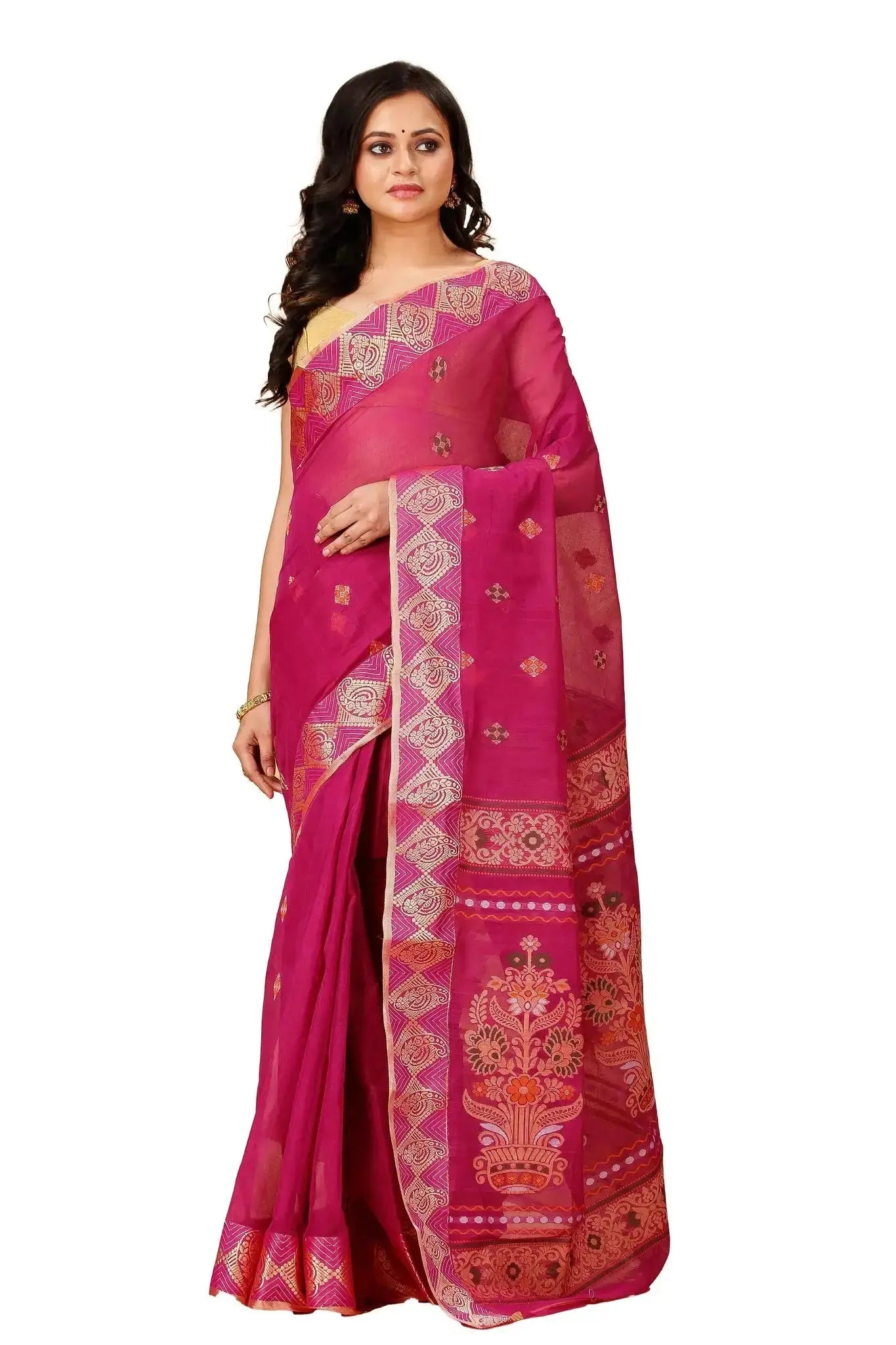 Magenta- Pure Cotton Bengal Handloom Saree With Traditional Motif Pallu