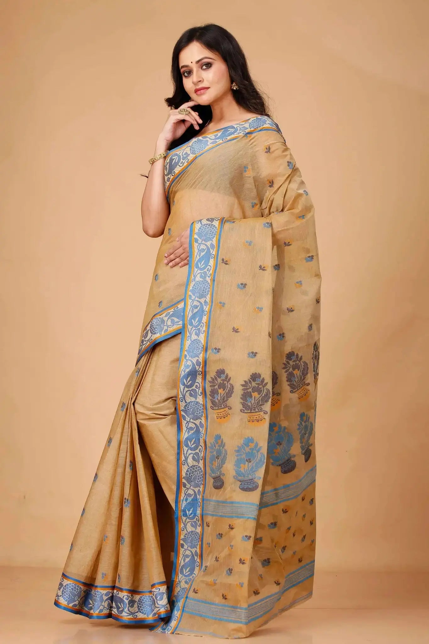 Sandy Brown- Pure Cotton Bengal Handloom Floral Patterns Indian Saree