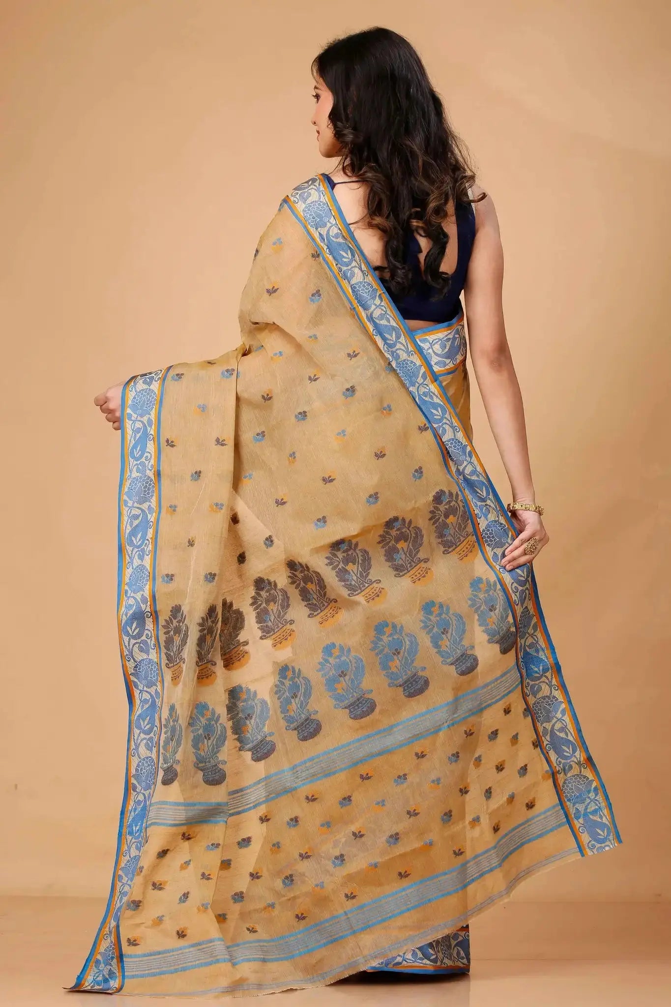 Sandy Brown- Pure Cotton Bengal Handloom Floral Patterns Indian Saree