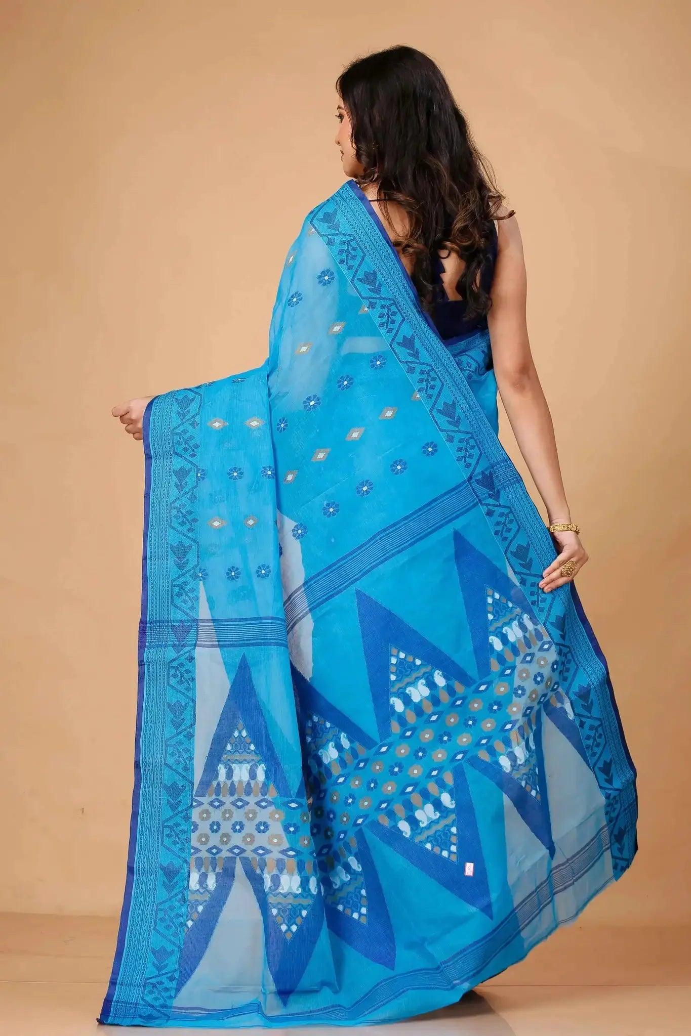 Pacific Blue- Pure Cotton Bengal Handloom Saree With Zari Border & Floral Pallu