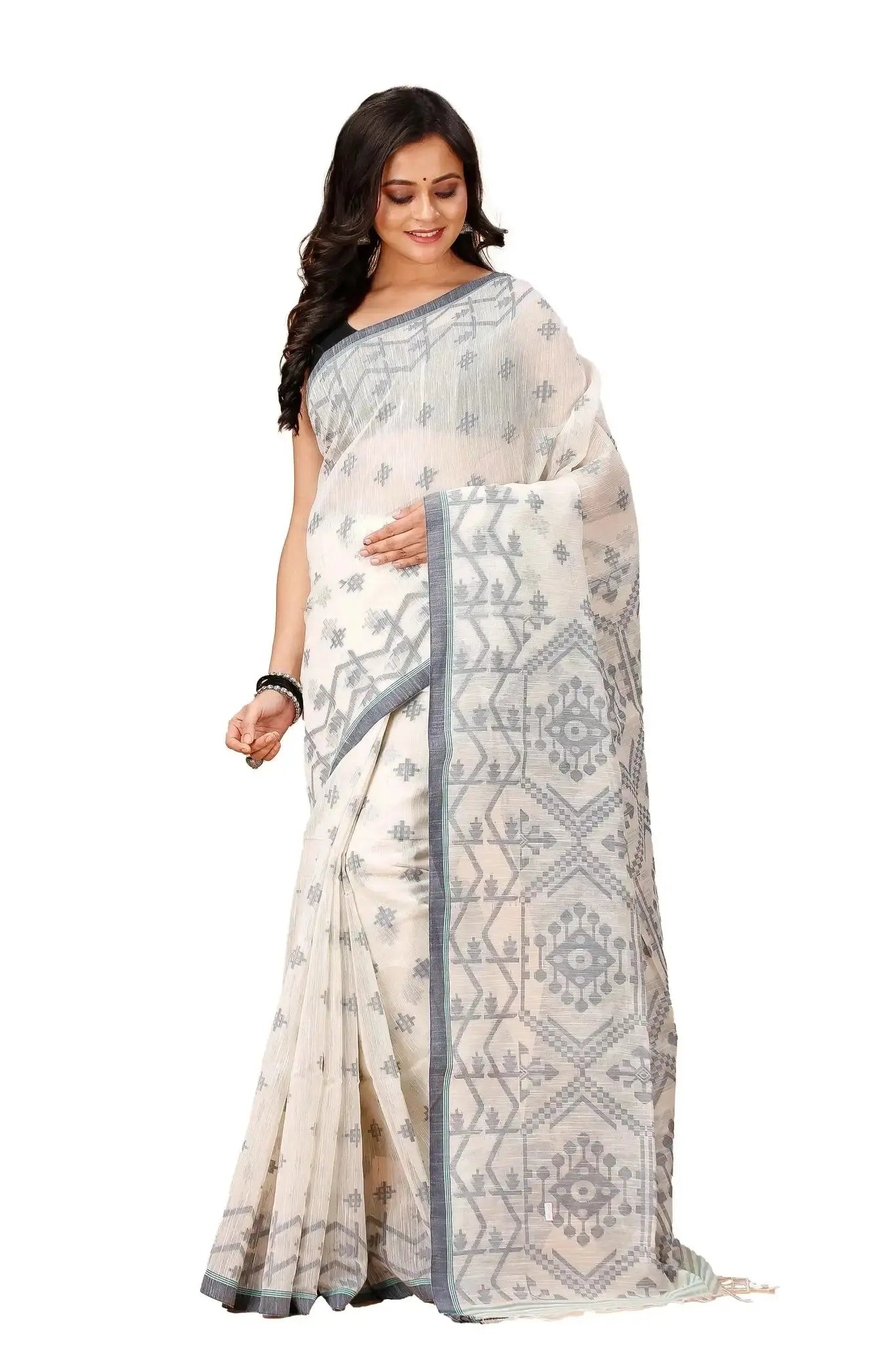 Moon Mist- Bellu Cotton Handloom Fancy Saree Geometric Design With Blouse Piece