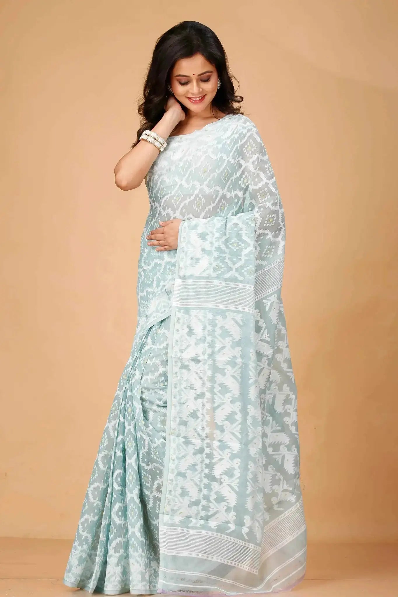 Summer Green- Bengal Handloom Ikat Print Soft Jamdani Saree