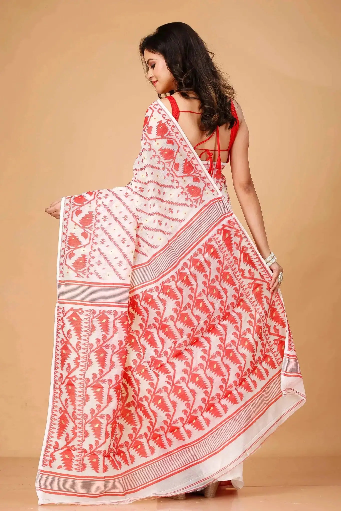 Red- Bengal Handloom Festive & Traditional Wear Soft Jamdani Saree