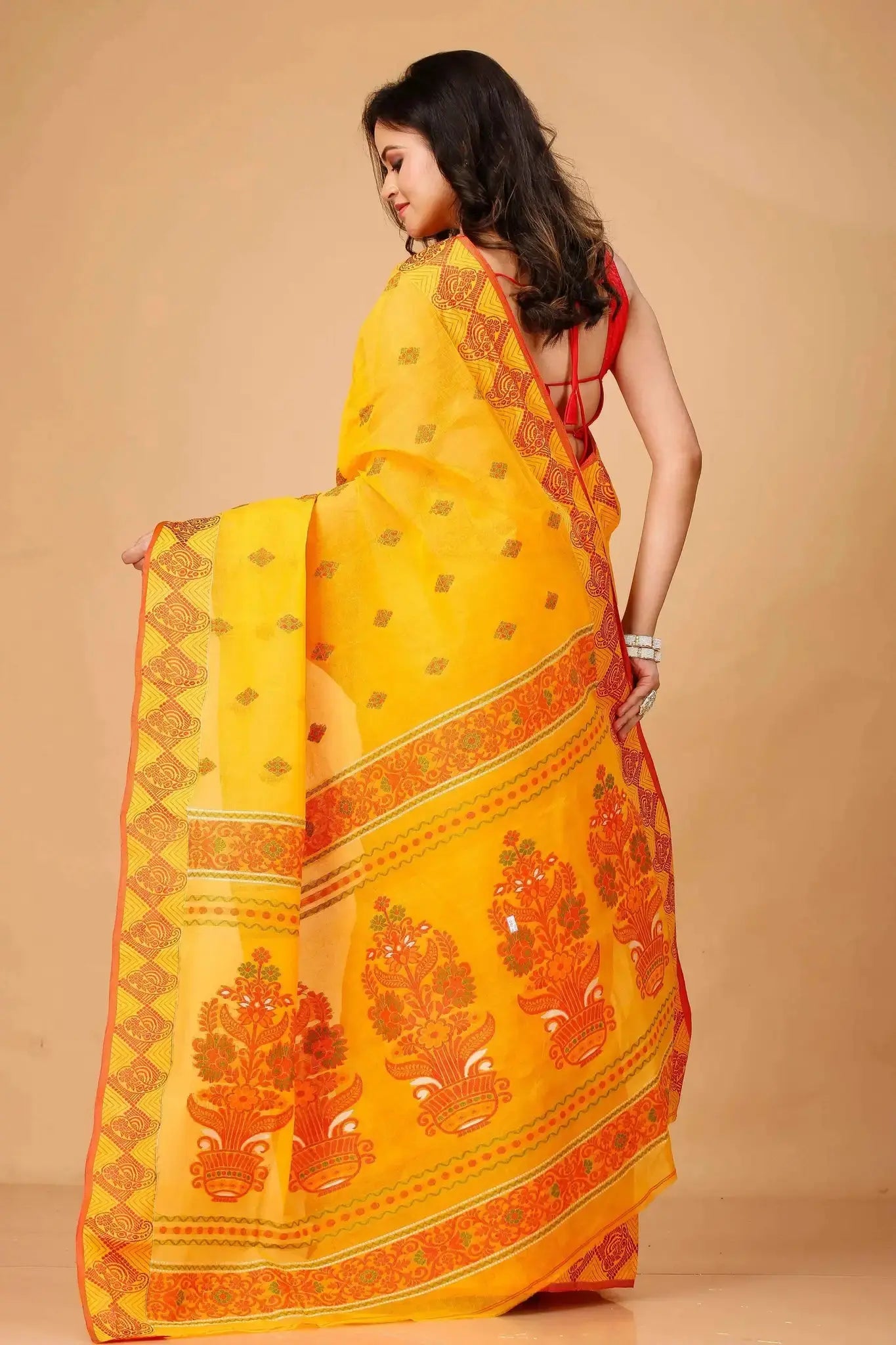 Yellow- Pure Cotton Bengal Handloom Saree With Geometric Border and Motif Pallu
