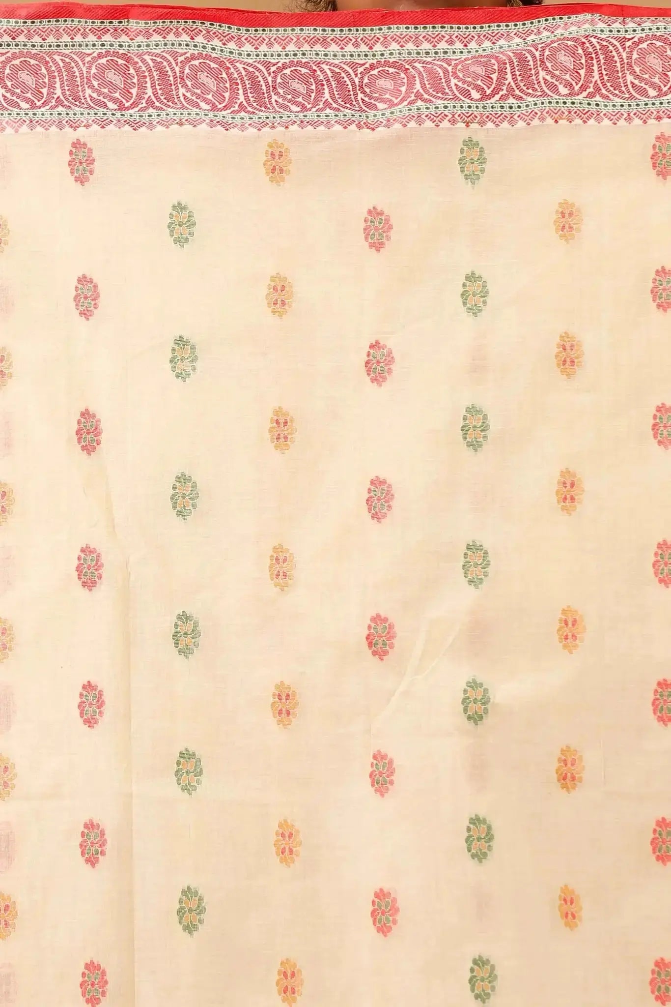 Oyster Pink- Pure Cotton Bengal Handloom Saree With Elegant Woven Motifs