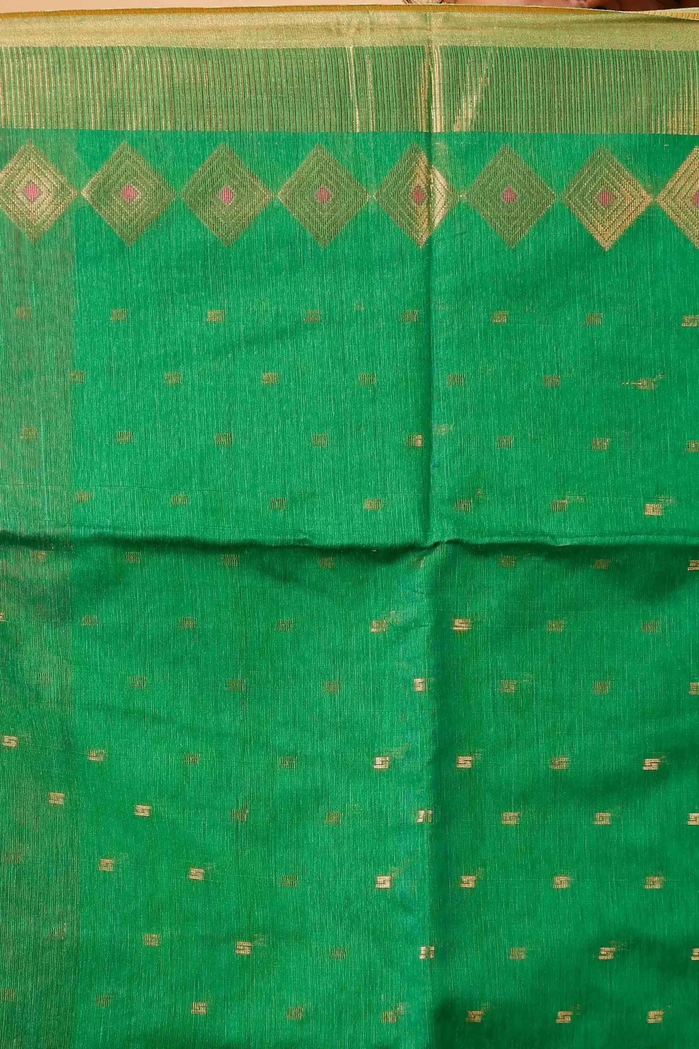 Bellu Cotton Handloom Fancy Saree- Green With Red Border Traditional Diamond Pattern - Grivana