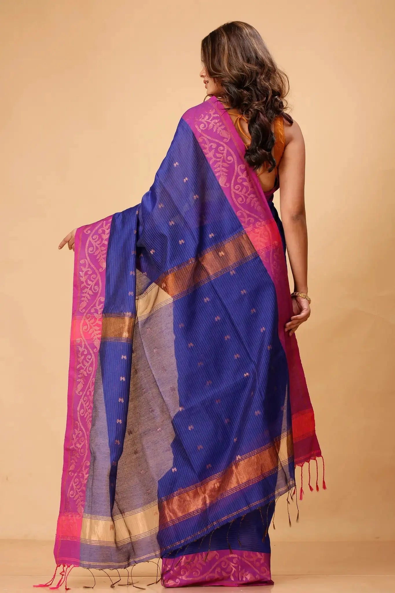 Dark Indigo- Bellu Cotton Handloom Saree With Pink Woven Border & Blouse Piece - Grivana