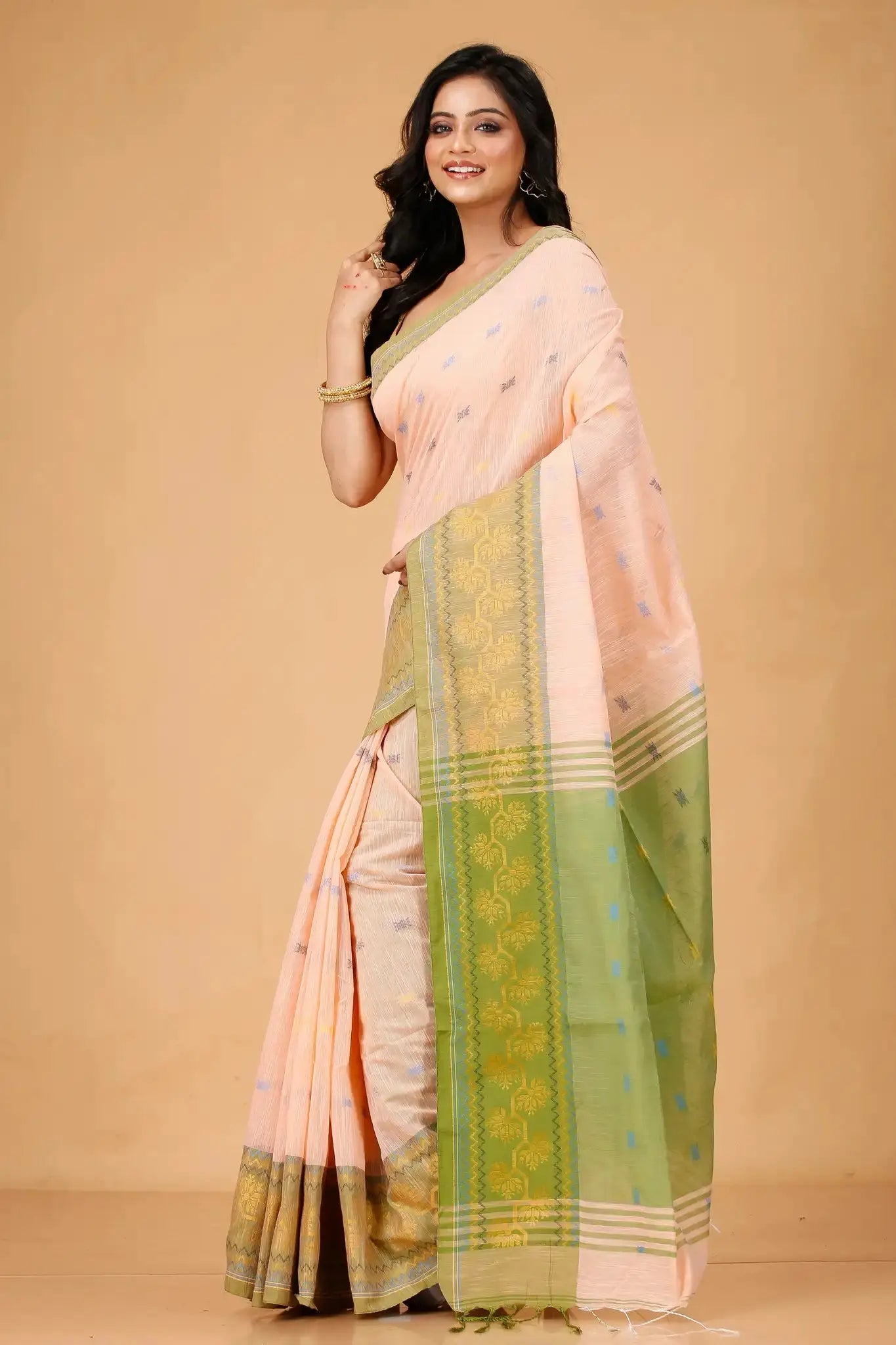 Pale Pink- Bellu Cotton Handloom Saree With Green Border and Blouse Piece - Grivana