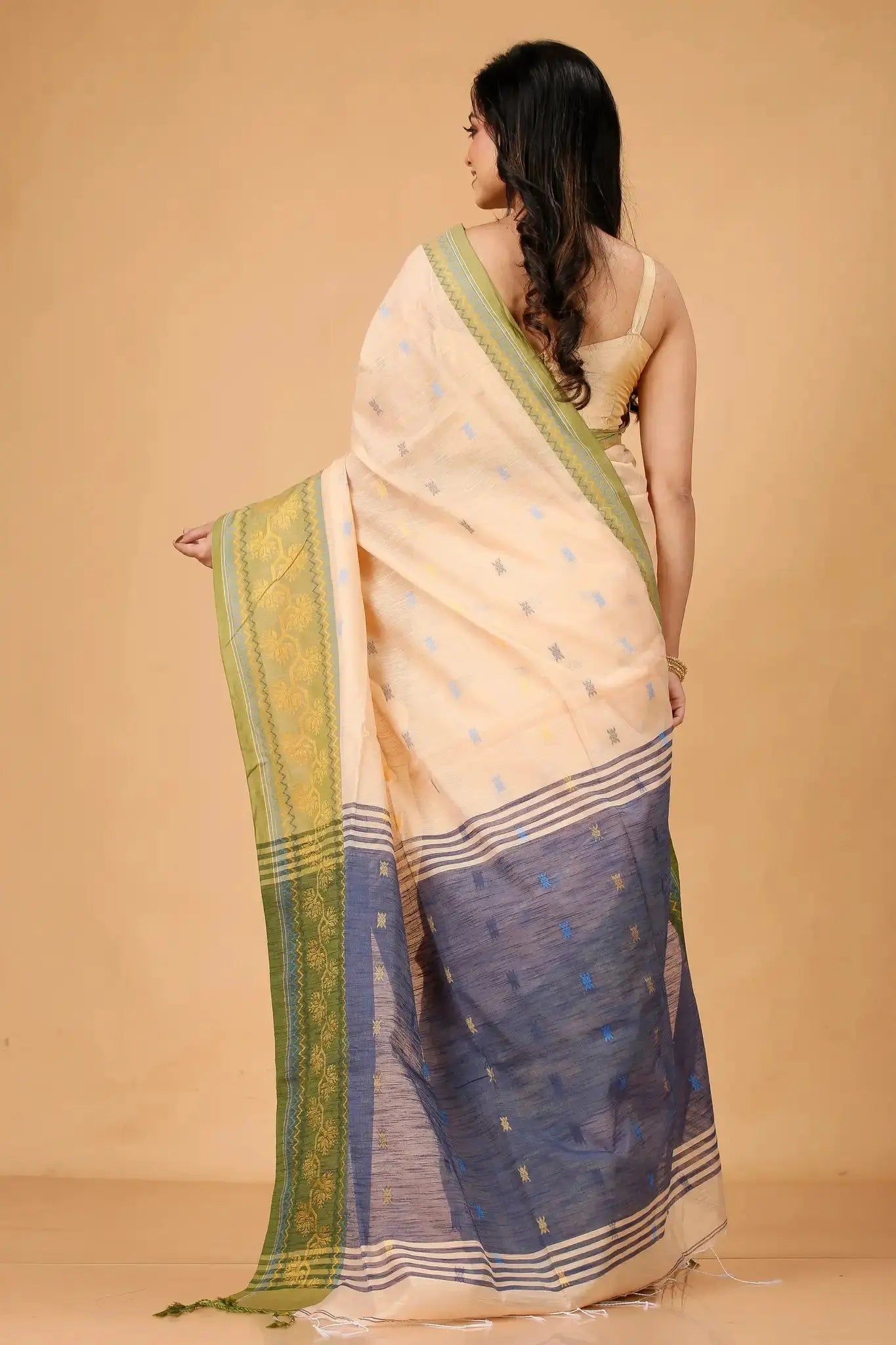 Elegant Light Pink- Bellu Cotton Handloom Traditional Woven Saree With Blouse - Grivana