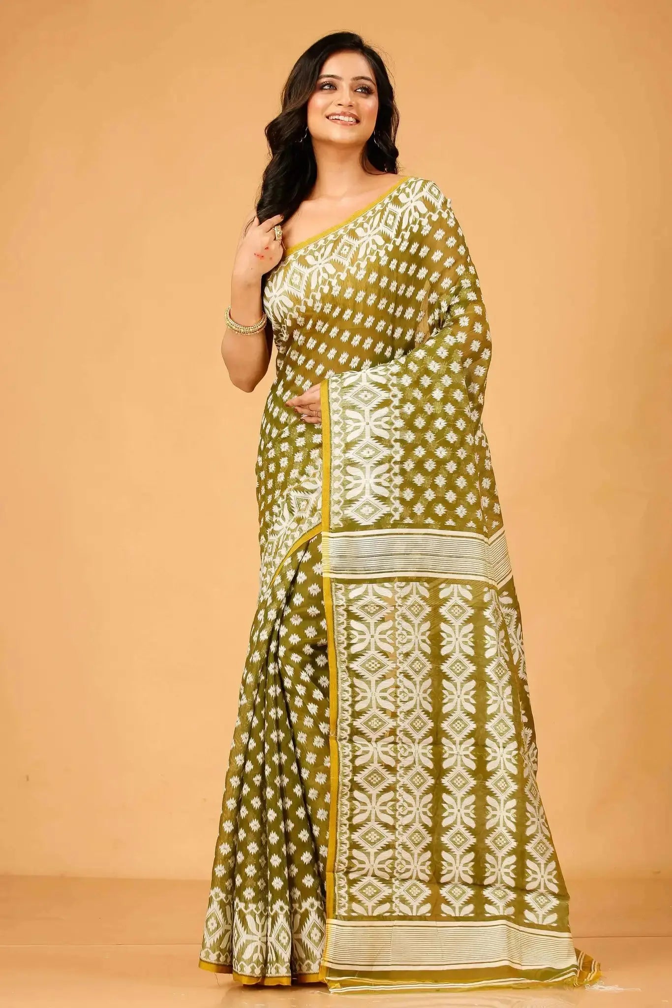 Oak Brown- Bengal Handloom Traditional Daily Wear Soft Jamdani Saree