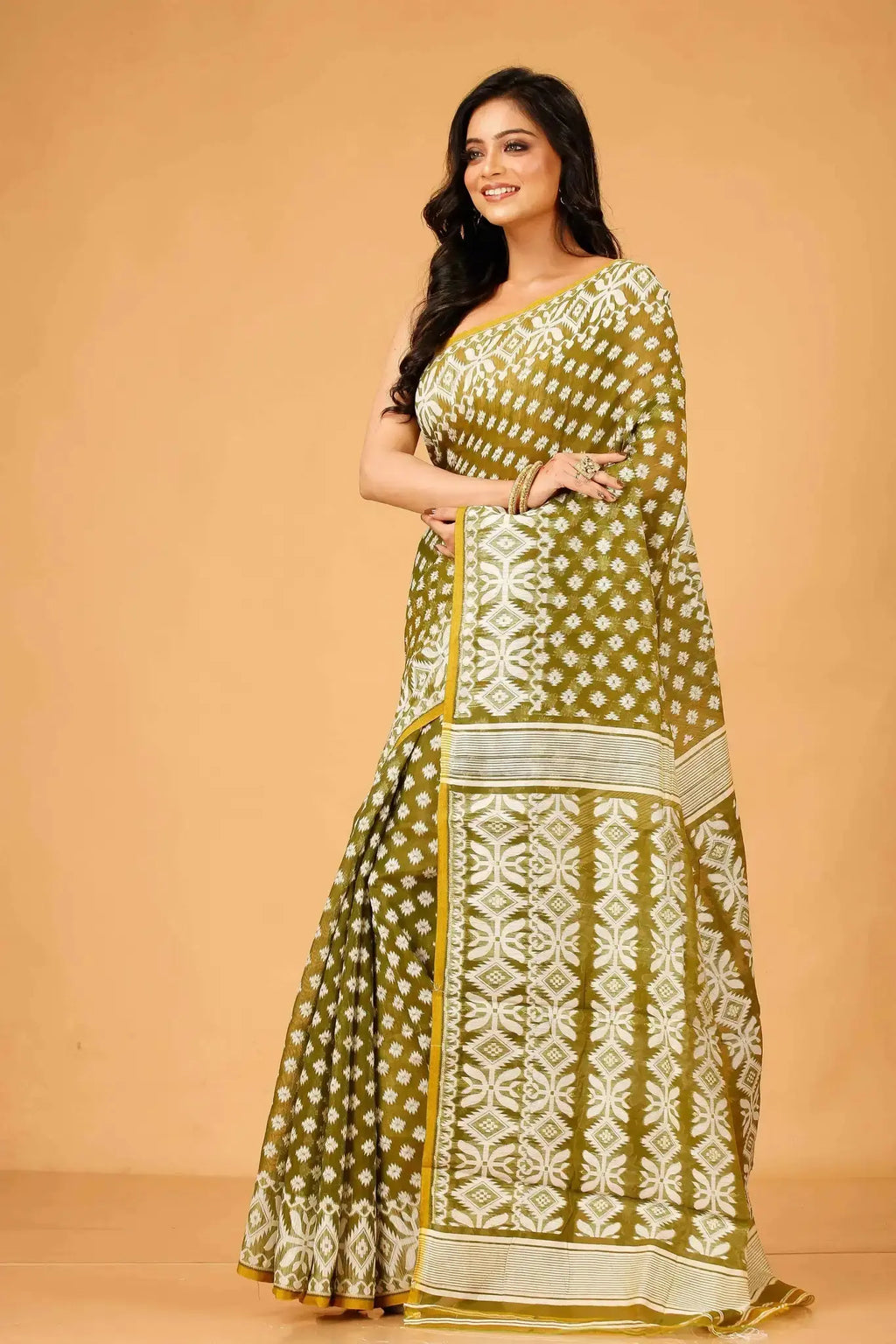 Oak Brown- Bengal Handloom Traditional Daily Wear Soft Jamdani Saree