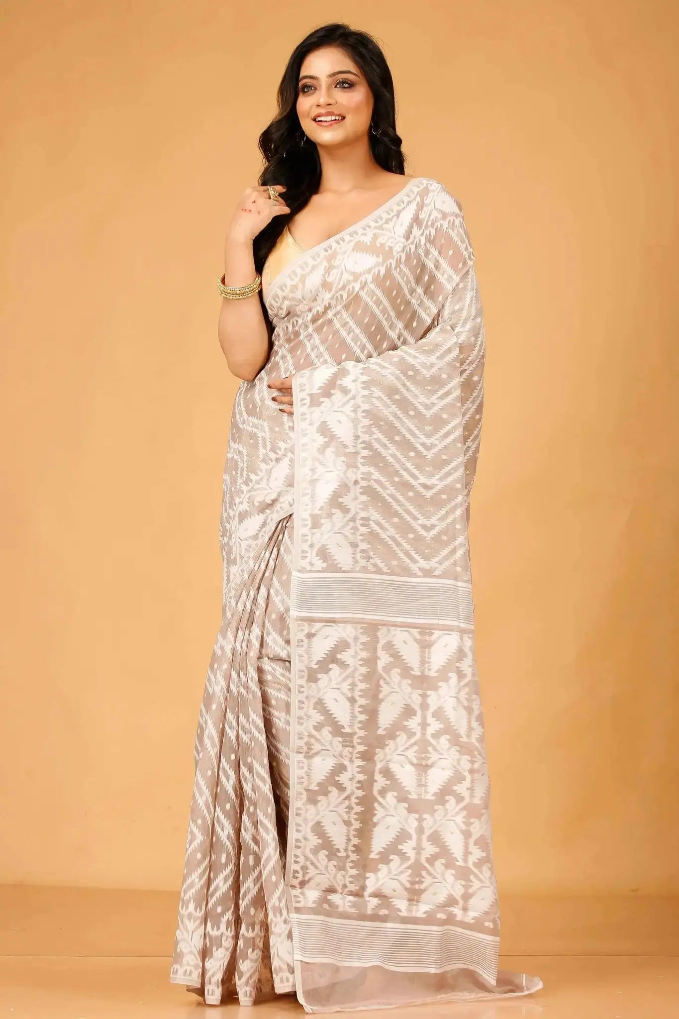 Rose Gold- Bengal Handloom Graceful Soft Cotton Jamdani Saree