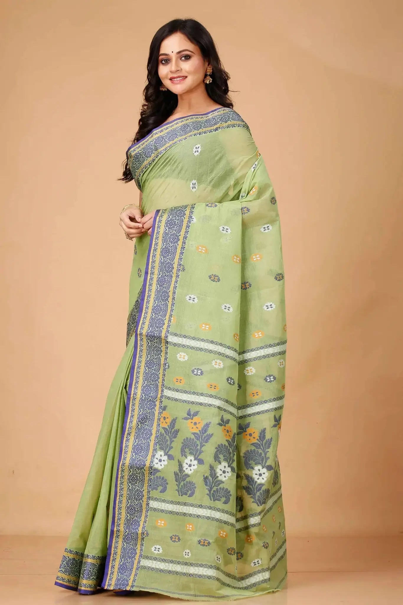 Pale Olive- Pure Cotton Bengal Handloom Saree With Traditional Woven Border