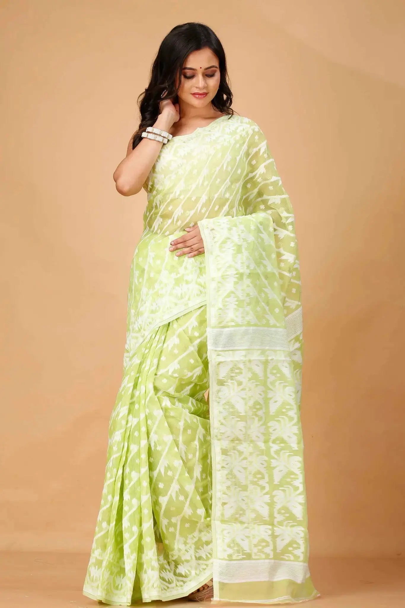 Pale Olive- Bengal Handloom Graceful & Handwoven Style Jamdani Pure Cotton Saree