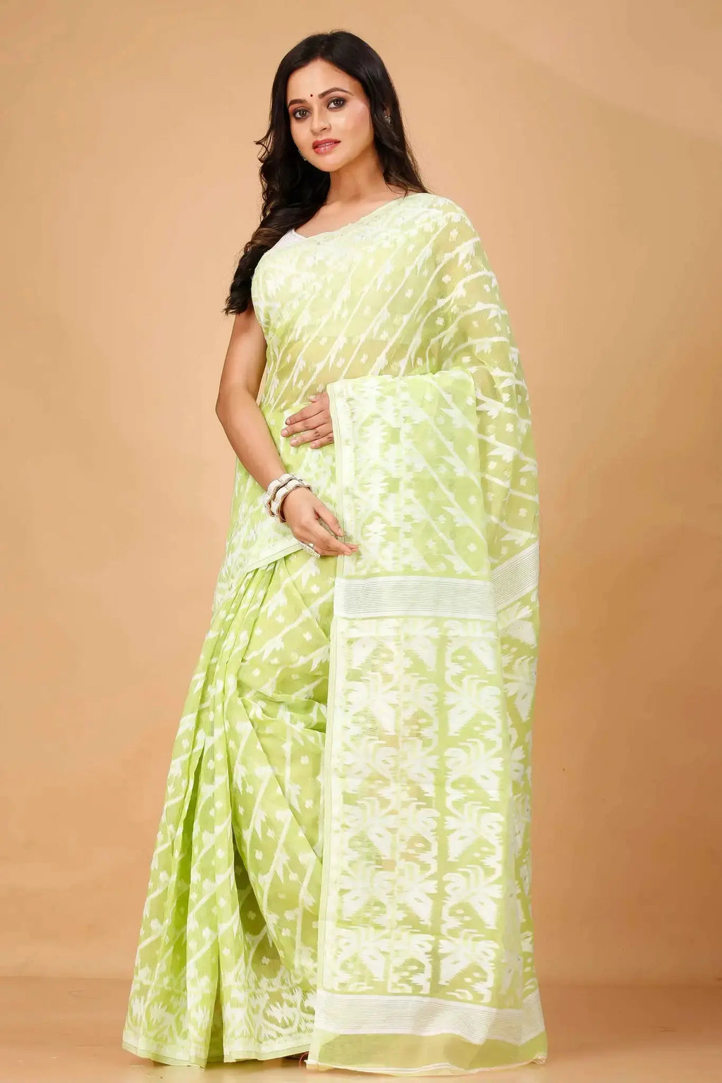 Pale Olive- Bengal Handloom Graceful & Handwoven Style Jamdani Pure Cotton Saree