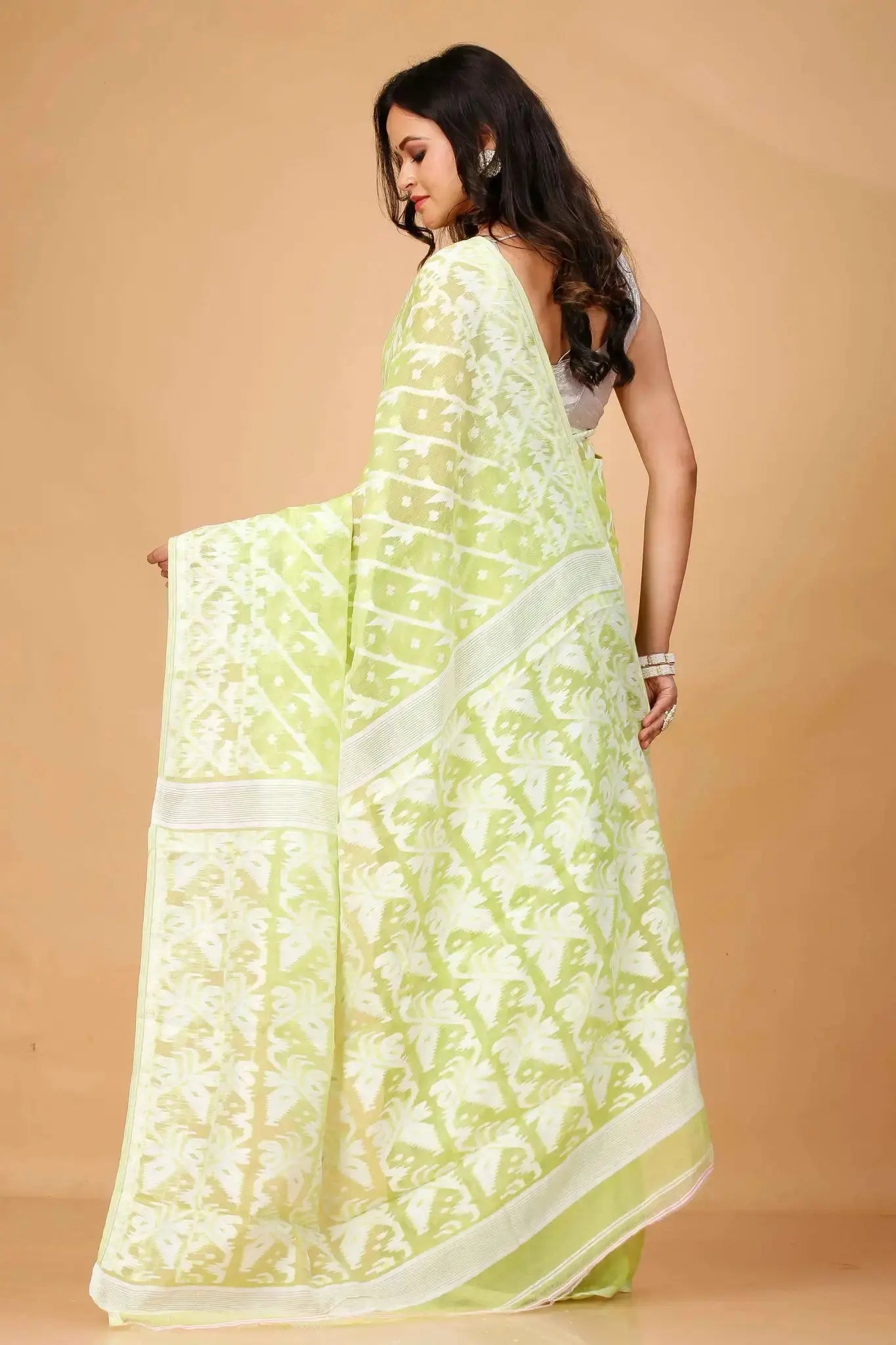 Pale Olive- Bengal Handloom Graceful & Handwoven Style Jamdani Pure Cotton Saree