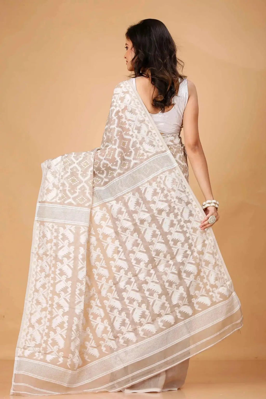 Elegant Olive Green- Bengal Handloom Ikat Print Soft Jamdani Saree