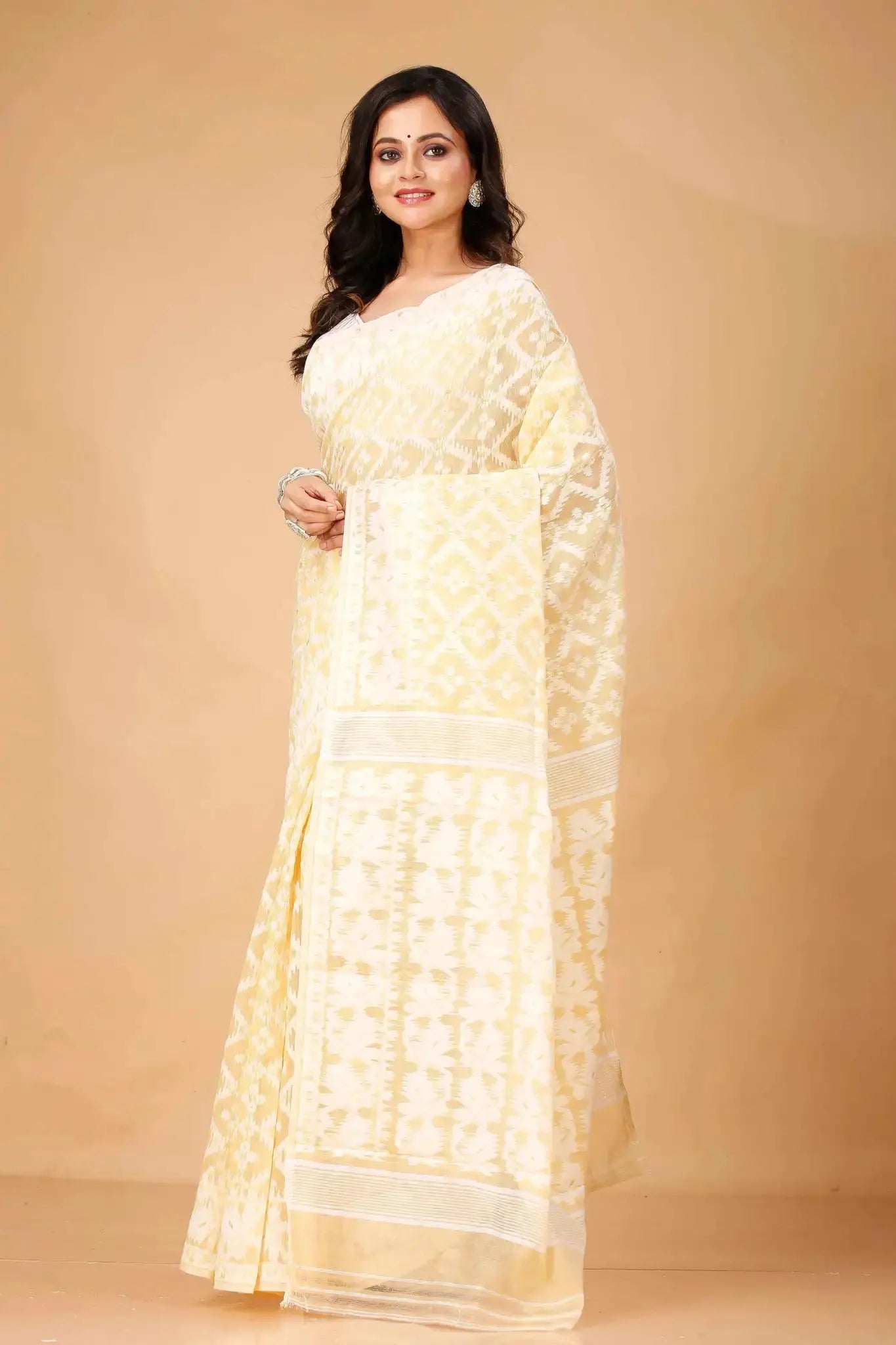 Peach Orange Bengal Handloom Jamdani Cotton Saree – Breezy & Festive Charm