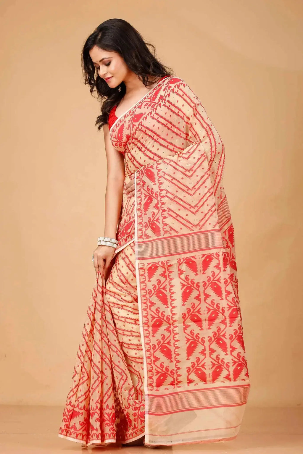 Reddish Brown- Bengal Handloom Ikat Soft Jamdani Cotton Saree