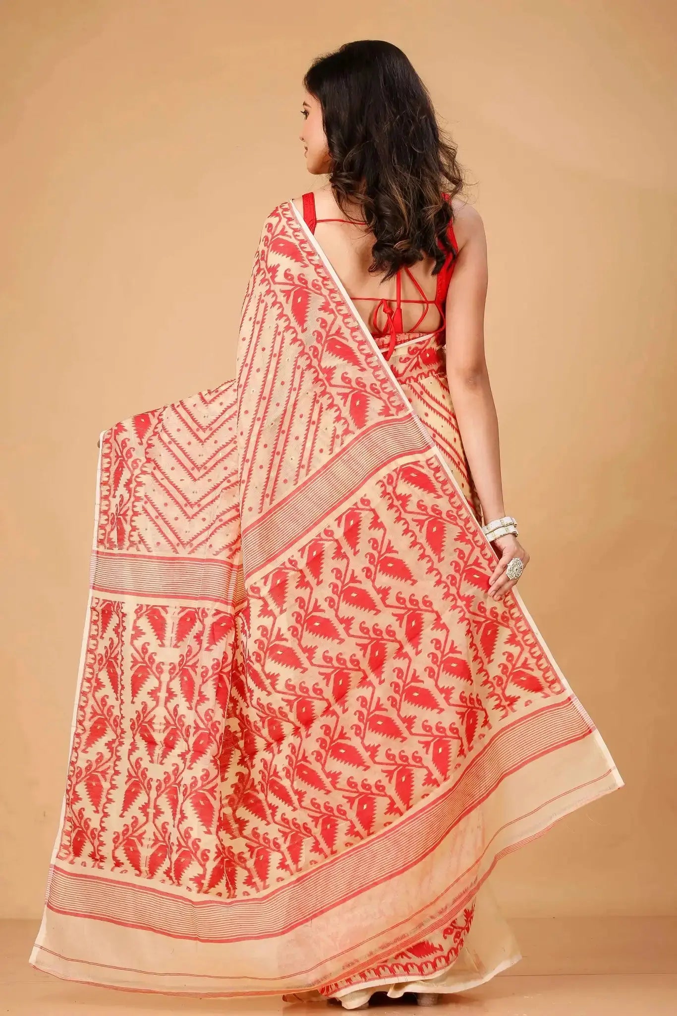 Reddish Brown- Bengal Handloom Ikat Soft Jamdani Cotton Saree
