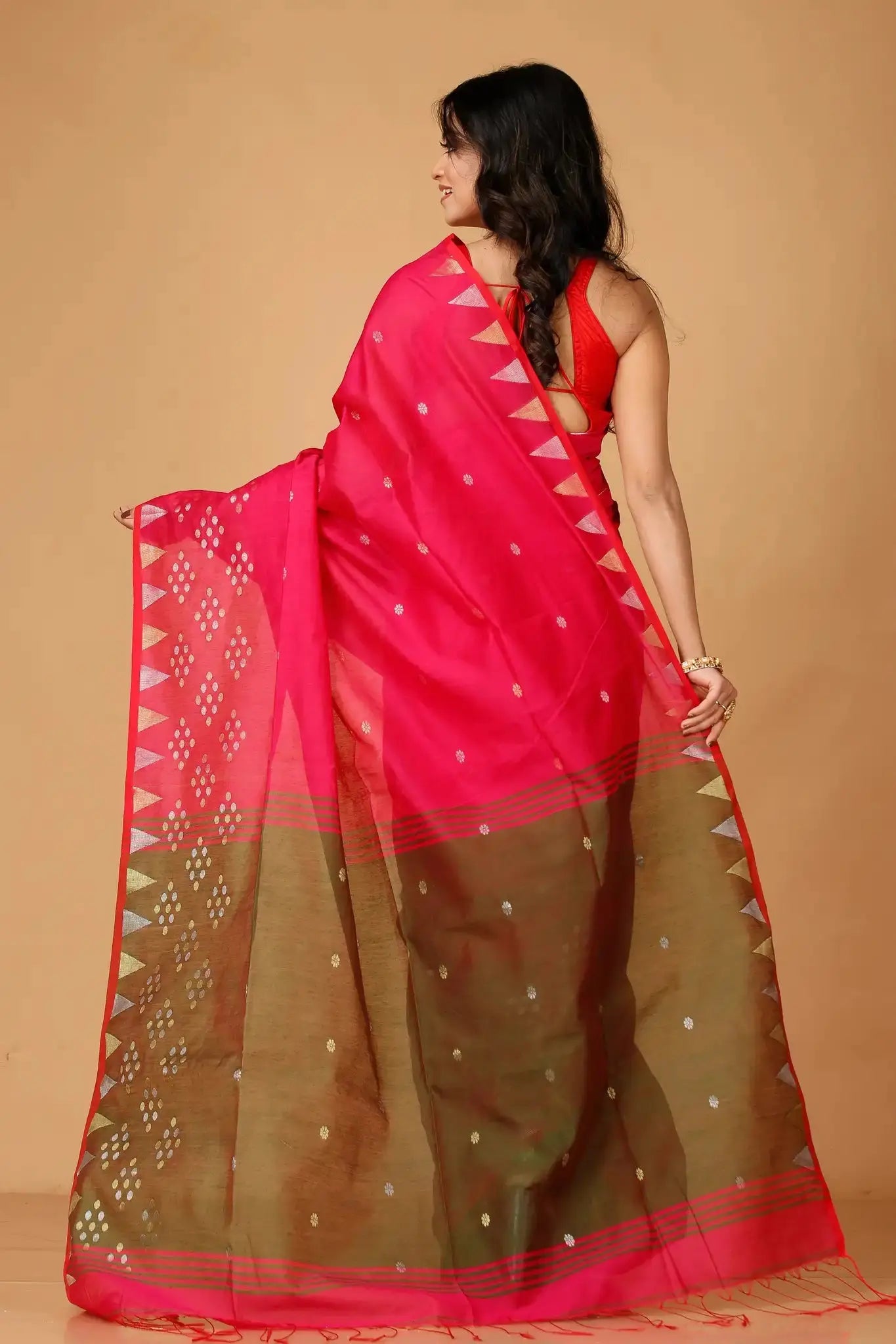Bellu Cotton Handloom Fancy Saree- Strawberry Pink With Olive Green Border - Grivana