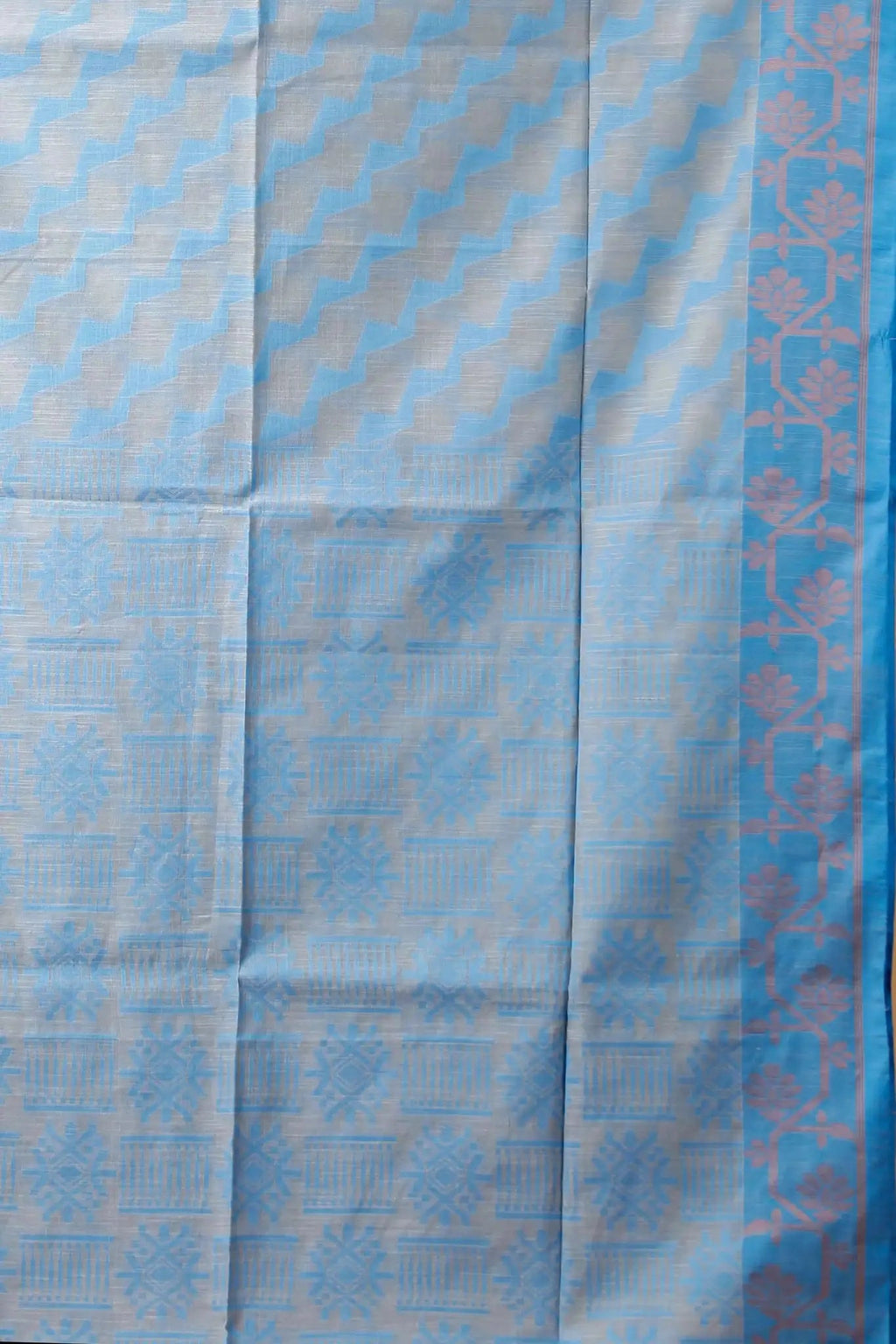 Bellu Carolina Blue Cotton Handloom Fancy Saree – Floral Motif Pattern With Blouse Piece