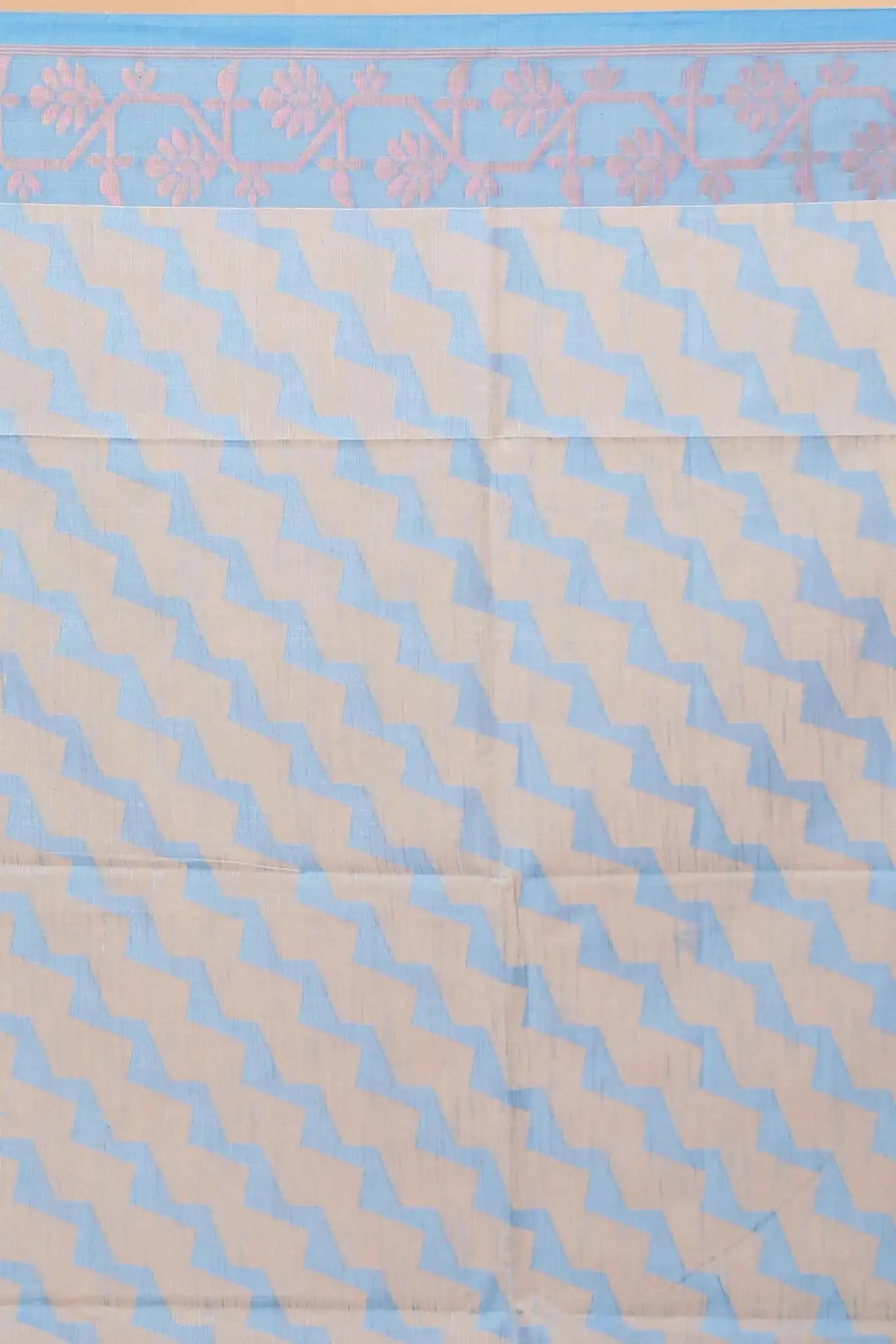 Bellu Carolina Blue Cotton Handloom Fancy Saree – Floral Motif Pattern With Blouse Piece