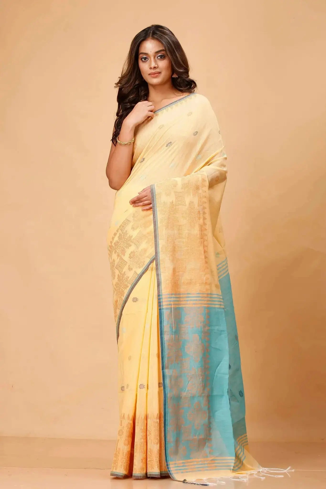 Deep Peach- Bellu Cotton Handloom Fancy Saree With Sea Green Contrast Pallu