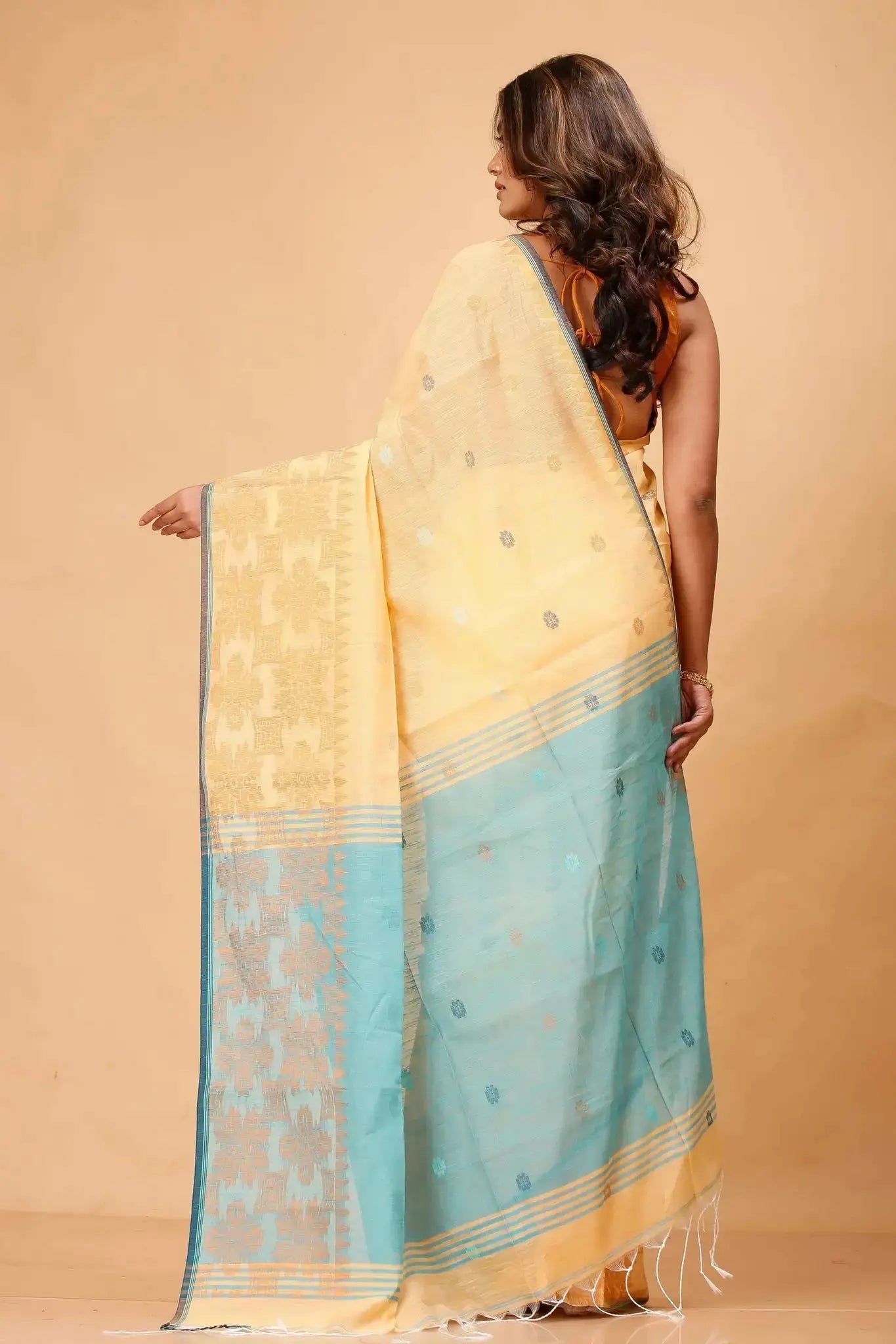 Deep Peach- Bellu Cotton Handloom Fancy Saree With Sea Green Contrast Pallu