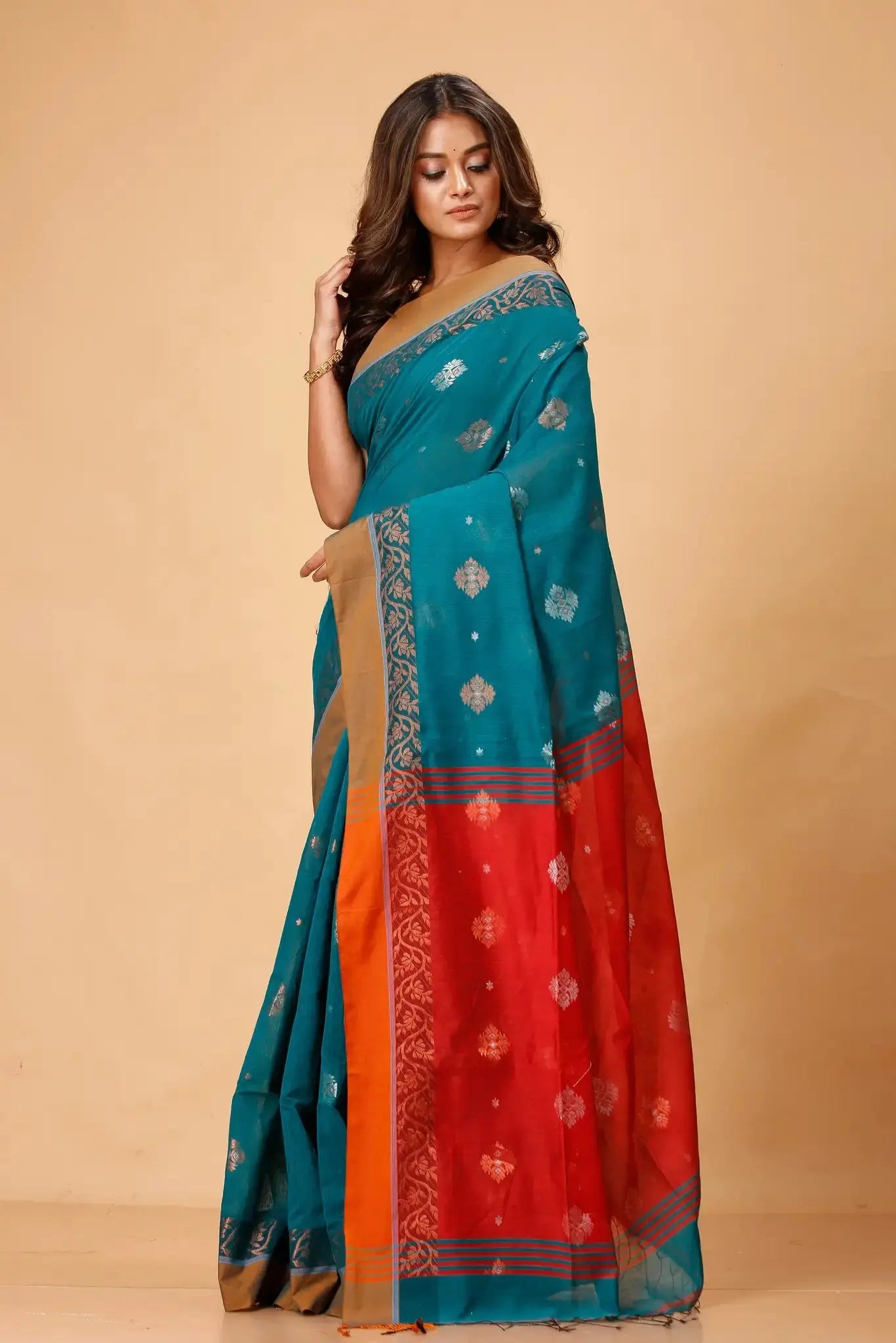 Deep Sea Green & Red- Bellu Cotton Handloom Fancy Handwoven Saree With Contrast Pallu - Grivana