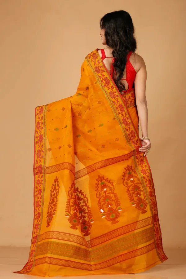 Back Drape of Mango Pure Cotton Bengal Saree | Grivana Handloom Collection