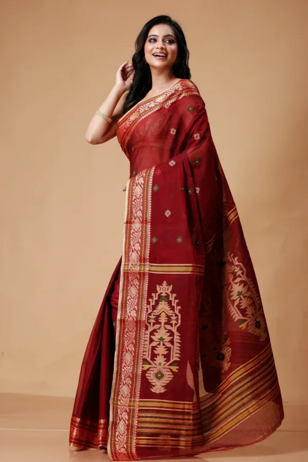 Bengal Handloom Cotton Saree in Chocolate – Front View Draped on Model | Grivana