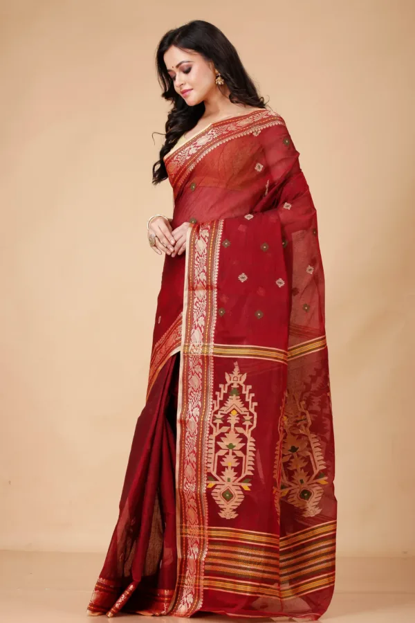Side View of Chocolate Bengal Handloom Cotton Saree with Detailed Border | Grivana